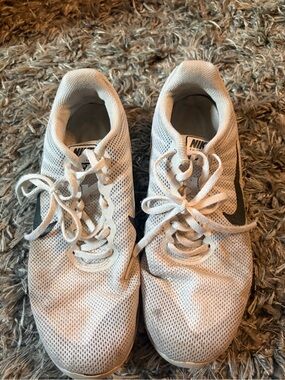 Nike White Mesh Women's Sneakers